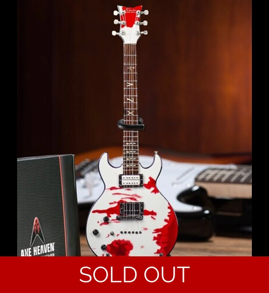 Axe Heaven Zacky Vengeance Avenged Sevenfold Blood Guitar